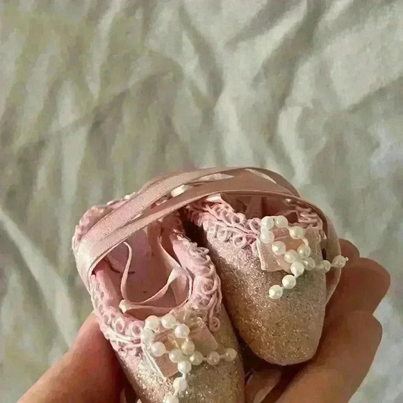 NWT Kur Pink Glitter Ballet Slipper Ballerina Ornament - Ornament Gift Idea - Picture 11 of 11